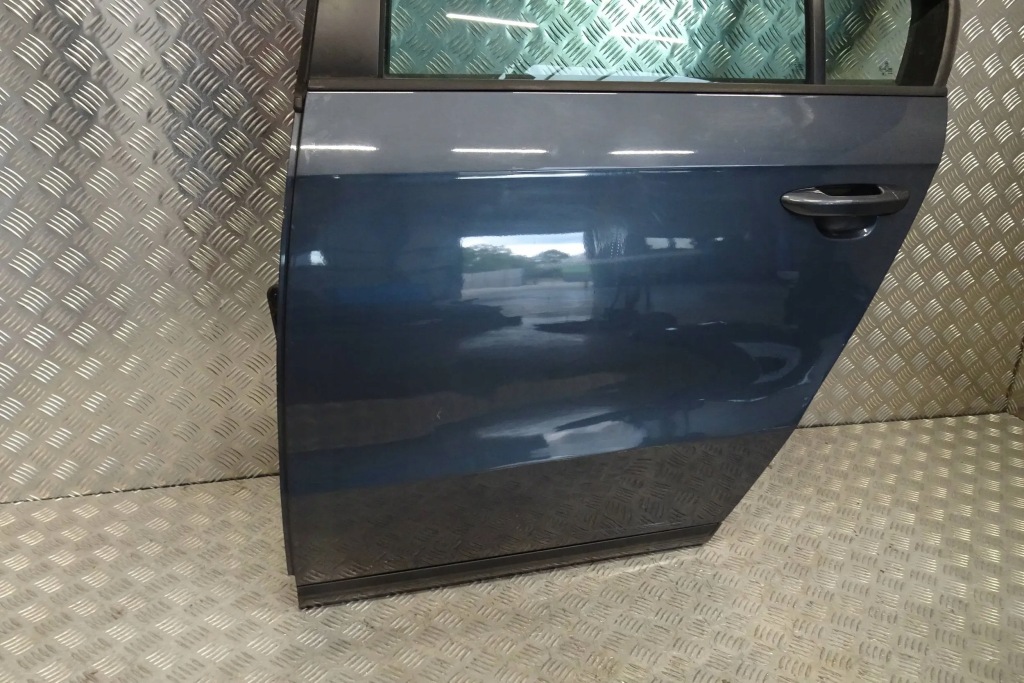 фото №3, Vw passat b7 sedan - двері задні ліва