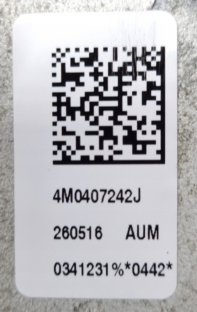 фото №14, Поворотний кулак перед права audi q7 q8 e-tron 4m0407242j