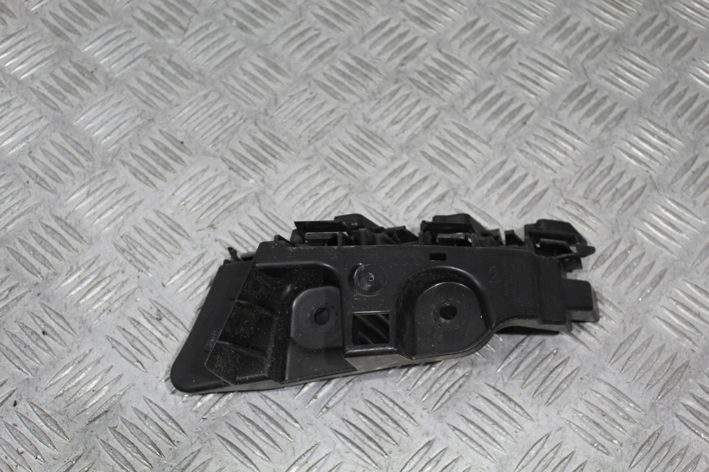 фото №1, Напрямна бампера правий задня audi a1 82a 82a807378