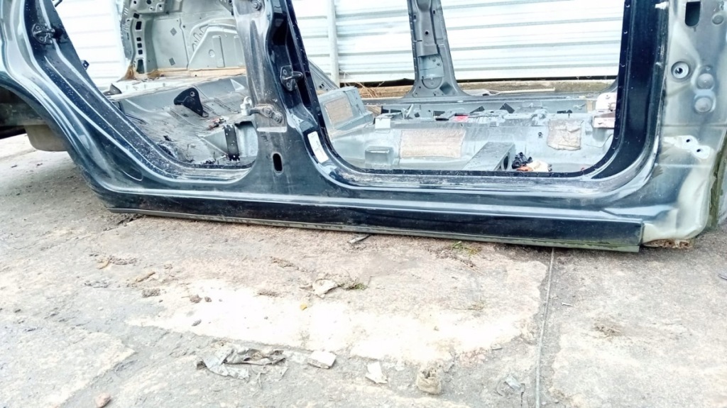 Купить Порог правый  f3 ford focus mk2 fl универсал 5d 07-11