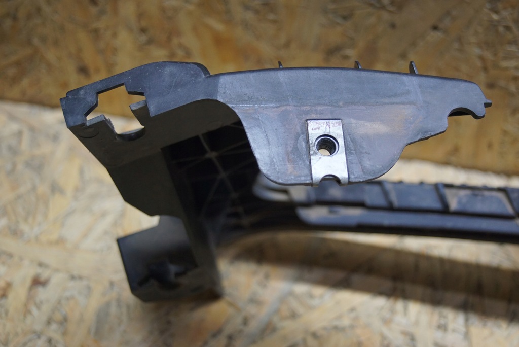 фото №6, Subaru wrx кронштейн кронштейн бампера правый перед