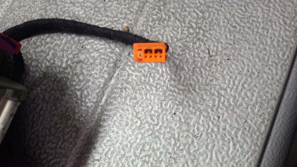 фото №5, Подушка пасажира volvo v40 01r kombi