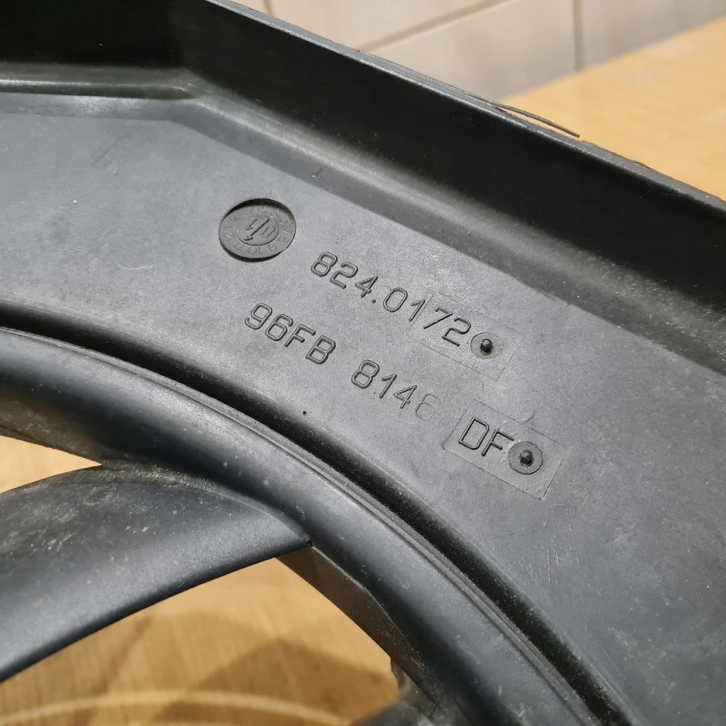 Ford fiesta mk4 iv 1.3 вентилятор радиатора воды жидкость Киев