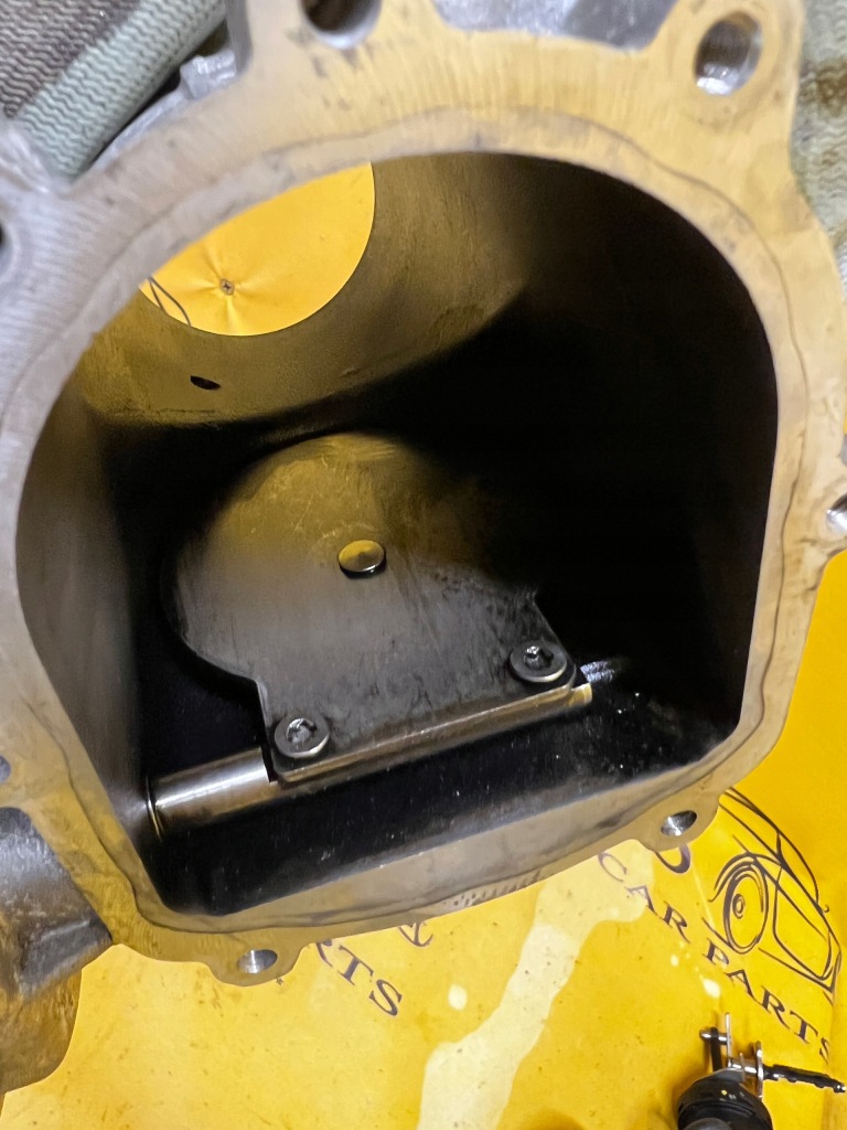 Клапан дросельна заслінка egr jaguar lr 2.0d 204dta Недорого