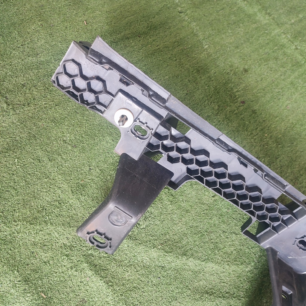 фото №6, Напрямна бампера задня peugeot 3008 ii 9838234280