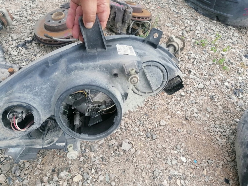 фото №11, Mercedes w639 vito 11r лампа lift перед левая правая