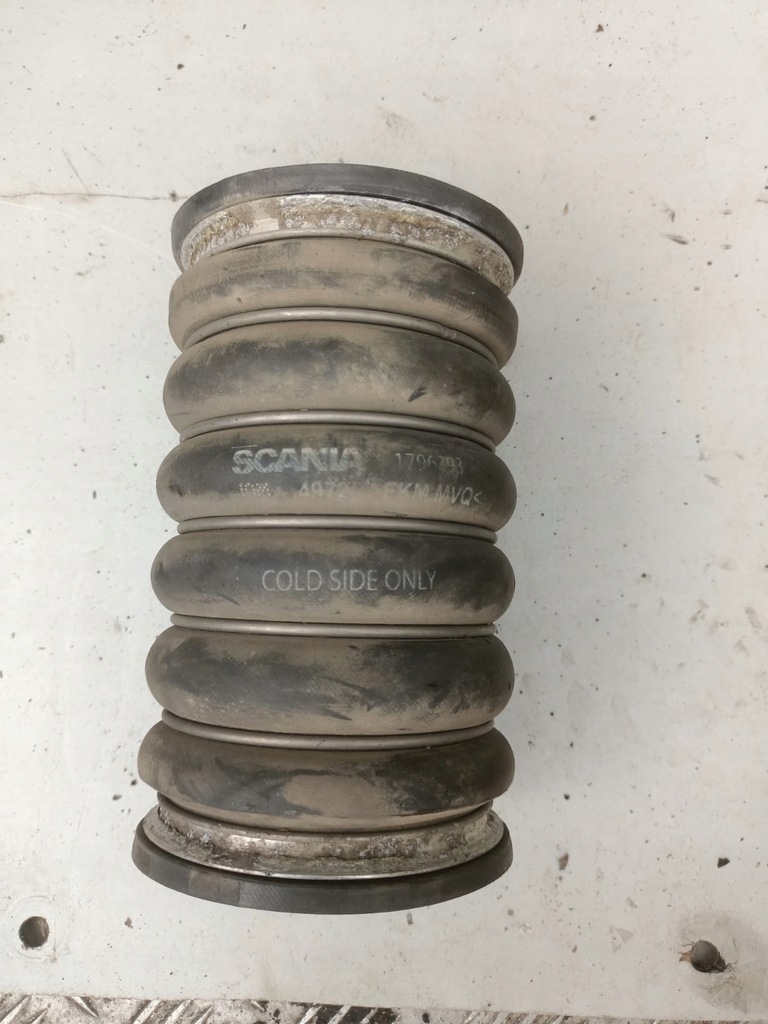 фото №1, Scania r соединитель гибкий интеркулер 1796393