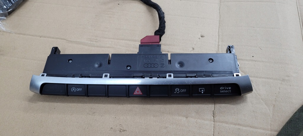 фото №1, A3 8v панель кнопка перемикачів 8v0925301ba