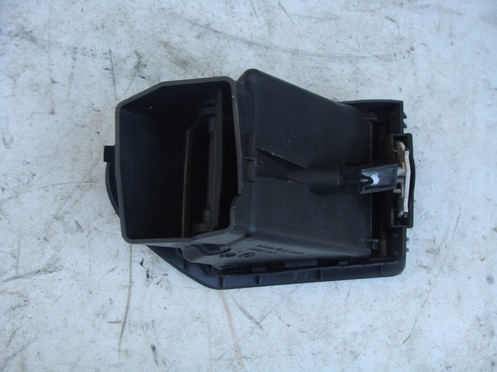 фото №2, Решётка обдув правая renault megane ii