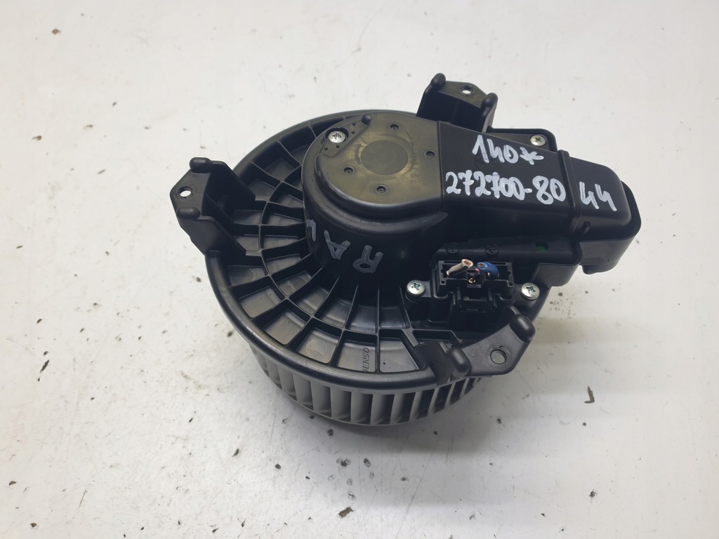 фото №1, Вентилятор вентилятор toyota rav4 iii 272700-8044