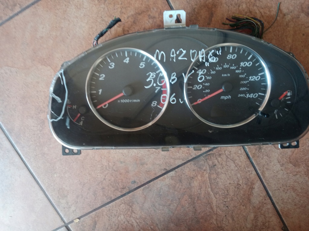 фото №1, Mazda 6 3.0b v6 06' лічильник прилади