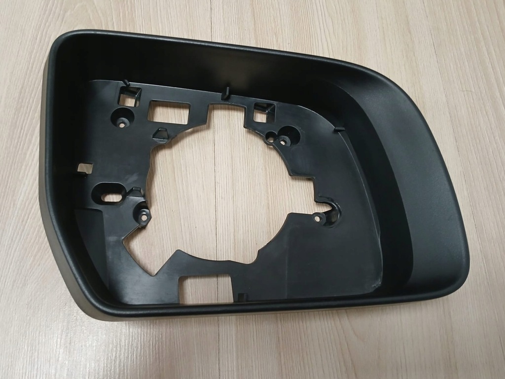 фото №1, Ford ranger v 11-22r. корпус рамка правого зеркало оригинальный номер