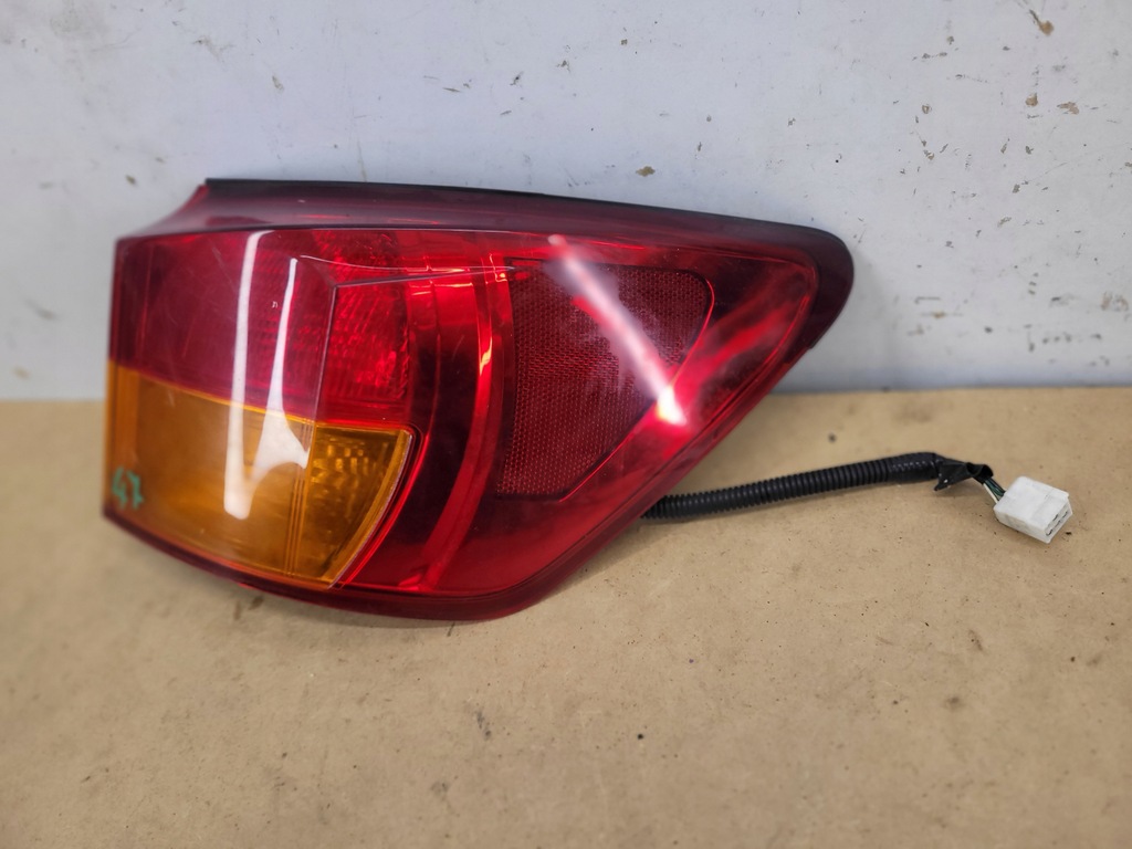 фото №5, Lexus is is220 is250 isf лампа задня права