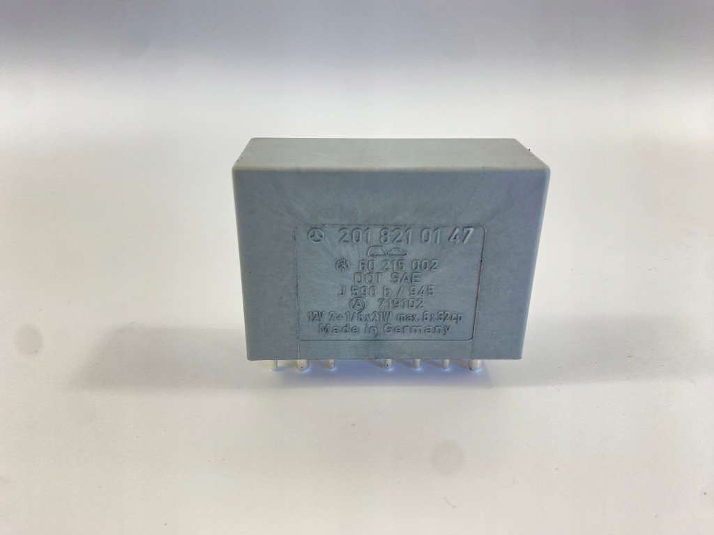 Модуль реле фаркоп буксирувальний i поворотники mercedes w124 w201 190 Недорого