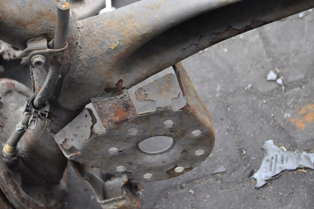 фото №5, Toyota yaris iii подвеска балка задняя