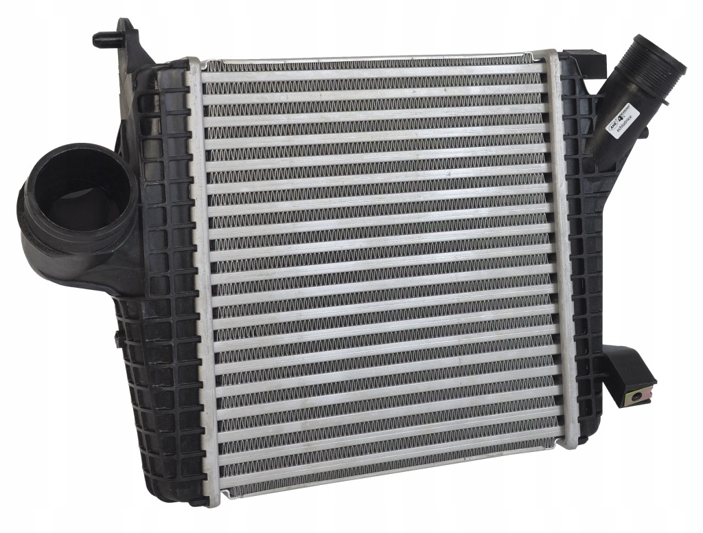 фото №1, Интеркулер audi q7 q8 4m volkswagen touareg 2015+ правая 4m0145804p