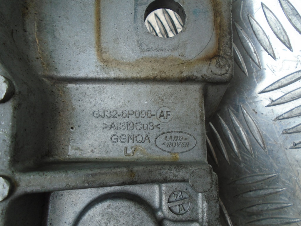 фото №2, Range rover evoque 2.2 d кронштейн двигуна подушка 15-