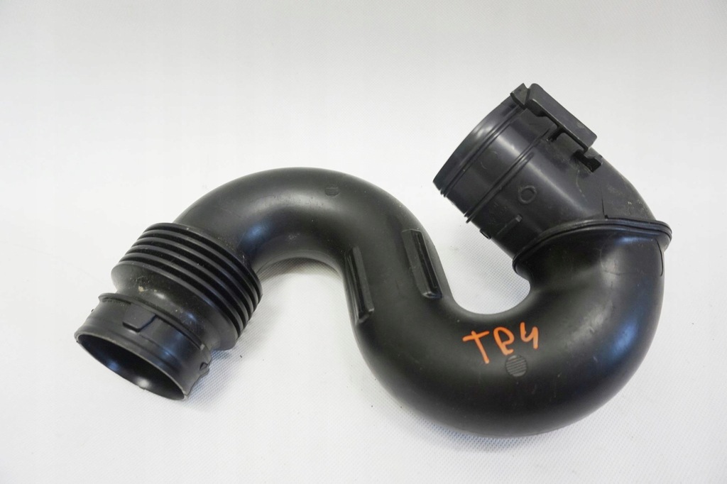 фото №1, Воздухозаборник воздуха труба 165555514r 93451665 trafic iii lift iv