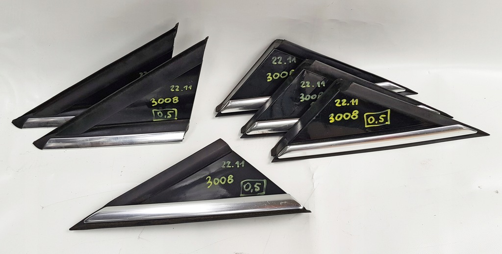 фото №1, Панель молдинг дверь перед peugeot 3008 09-16