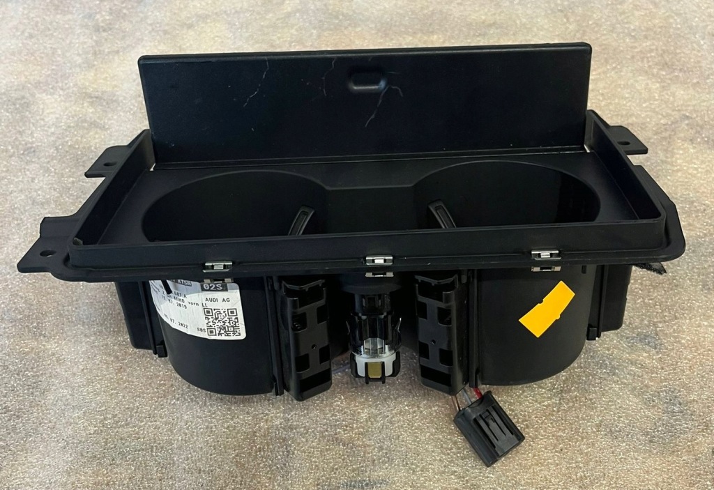 фото №1, Кронштейн чашка audi 4n1858601a