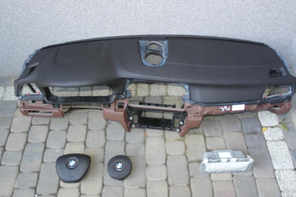 фото №1, Bmw 5 f10 f11 подушка безопасности pas приборная панель консоль приборная панель pulpit полка кожа