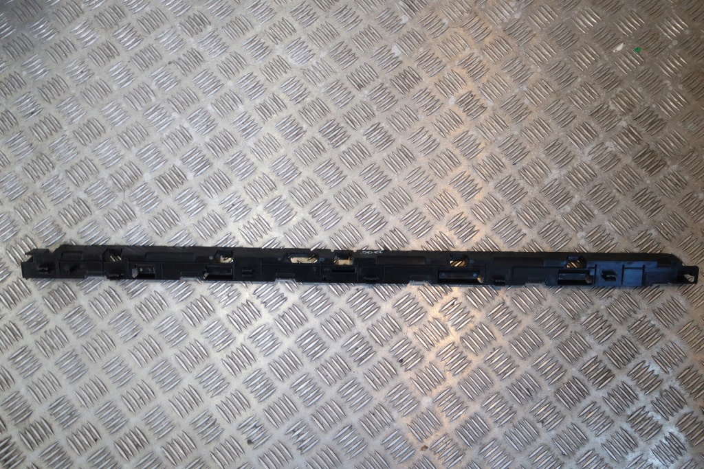 фото №1, Молдинг підпора ліва mercedes w217 a2176800156