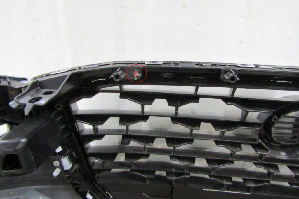 Бампер перед передній audi q2 81a 16-20 Зі Шроту