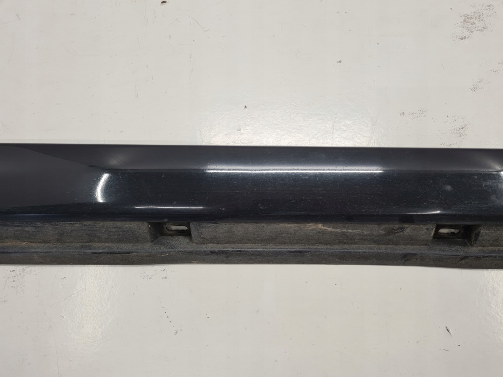 фото №3, Vw passat b7 kombi молдинг порог правая li7f