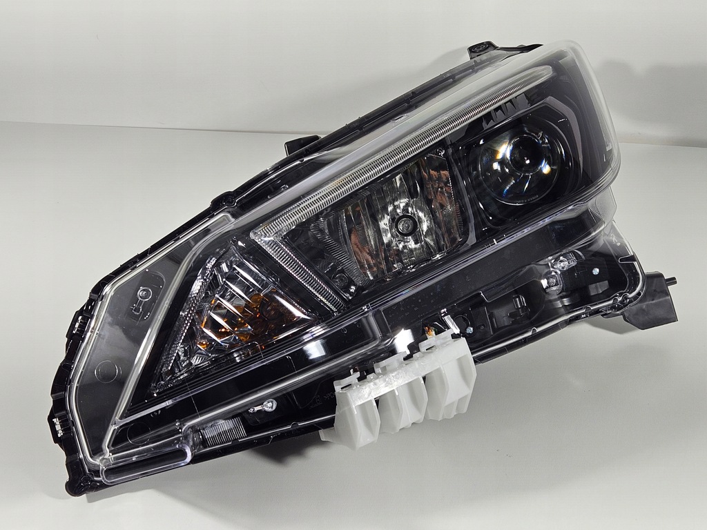 фото №10, Лампа ліва права перед передня комплект nissan leaf ii лінза led nowe eu