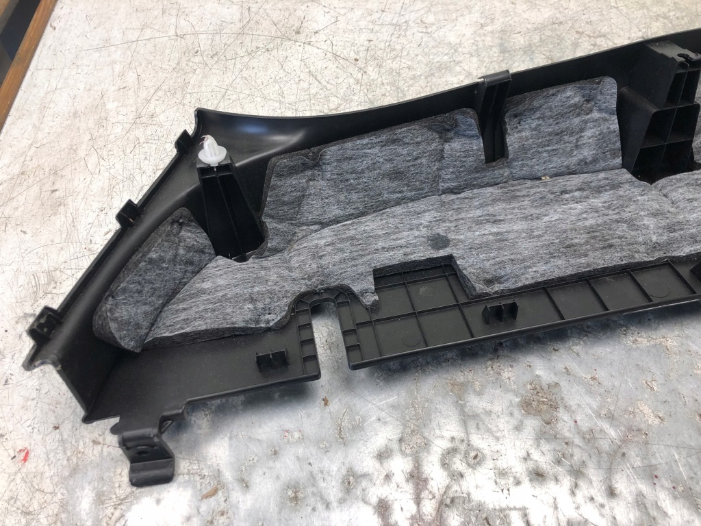 фото №5, Hyundai i30 ii kombi защита порог сиденье задняя правый 85896-a6000