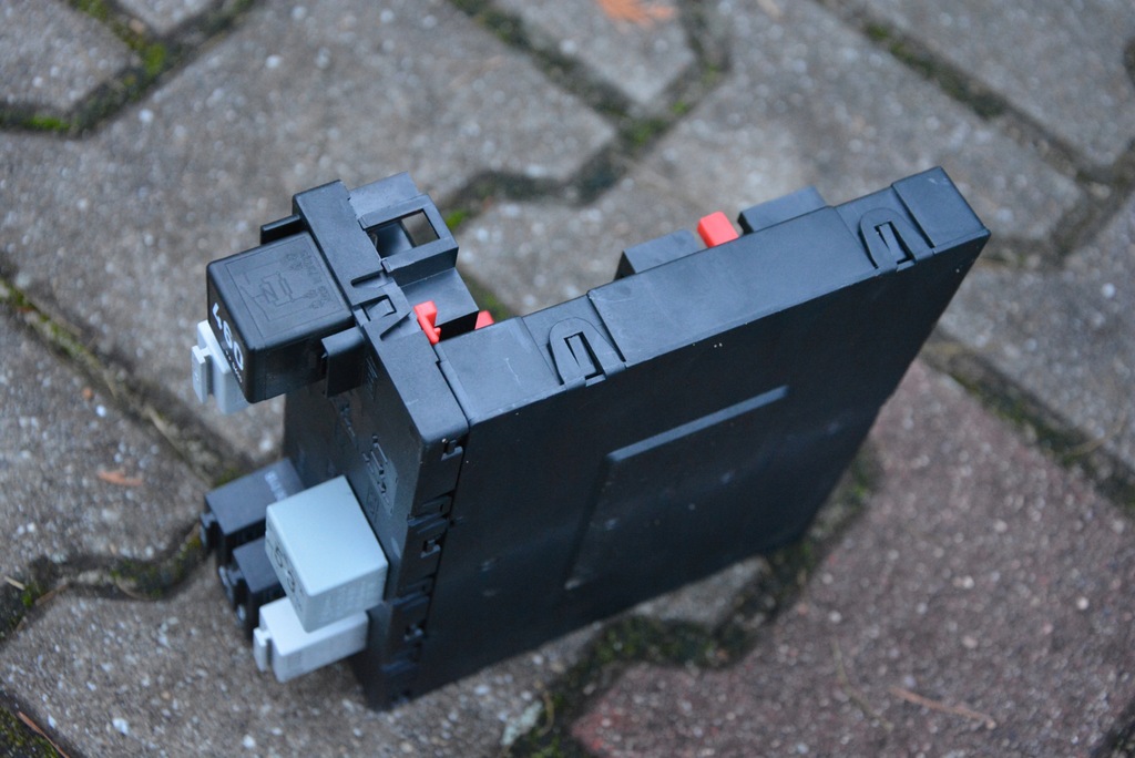 фото №7, Модуль блок управления блок управления бортовой сетью vw eos passat b6 2.0 fsi