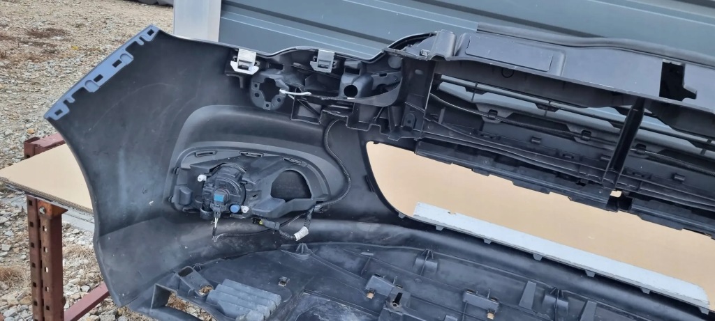 Citroen c4 ii 2010- бампер перед оригинал b025 Оригинал