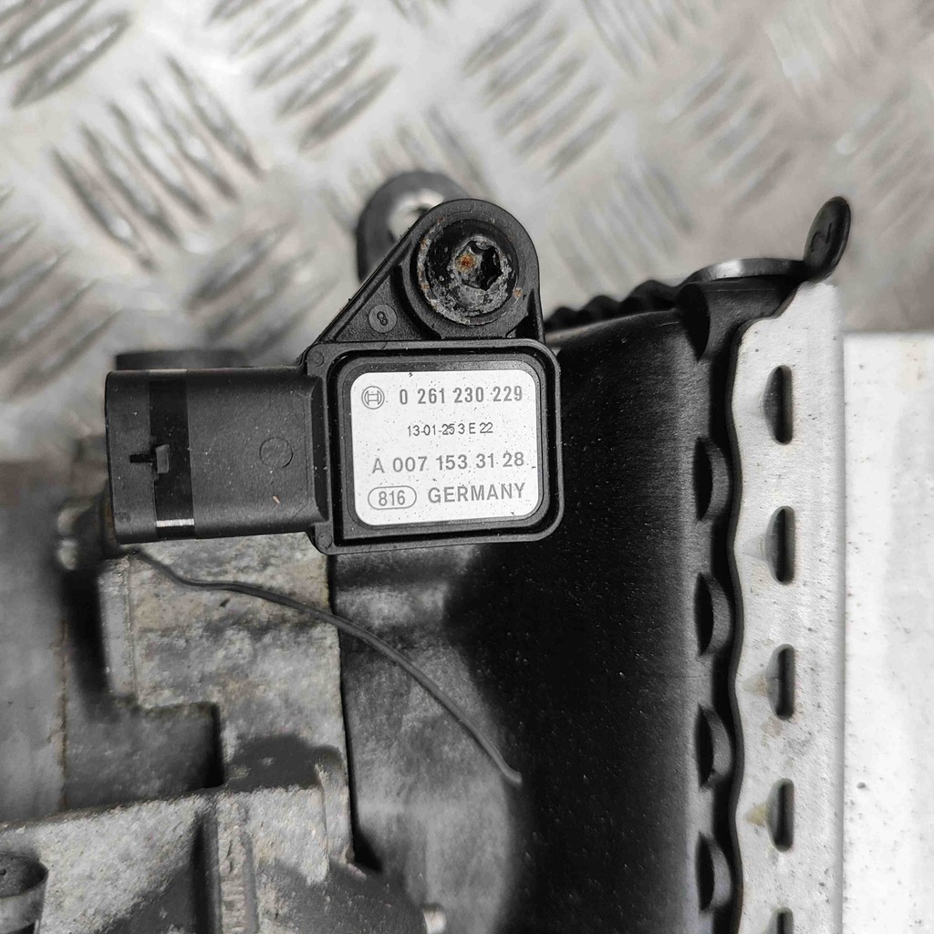 фото №8, Радиатор интеркулер mercedes-benz cls c218 w9229002 28073593 4.7l