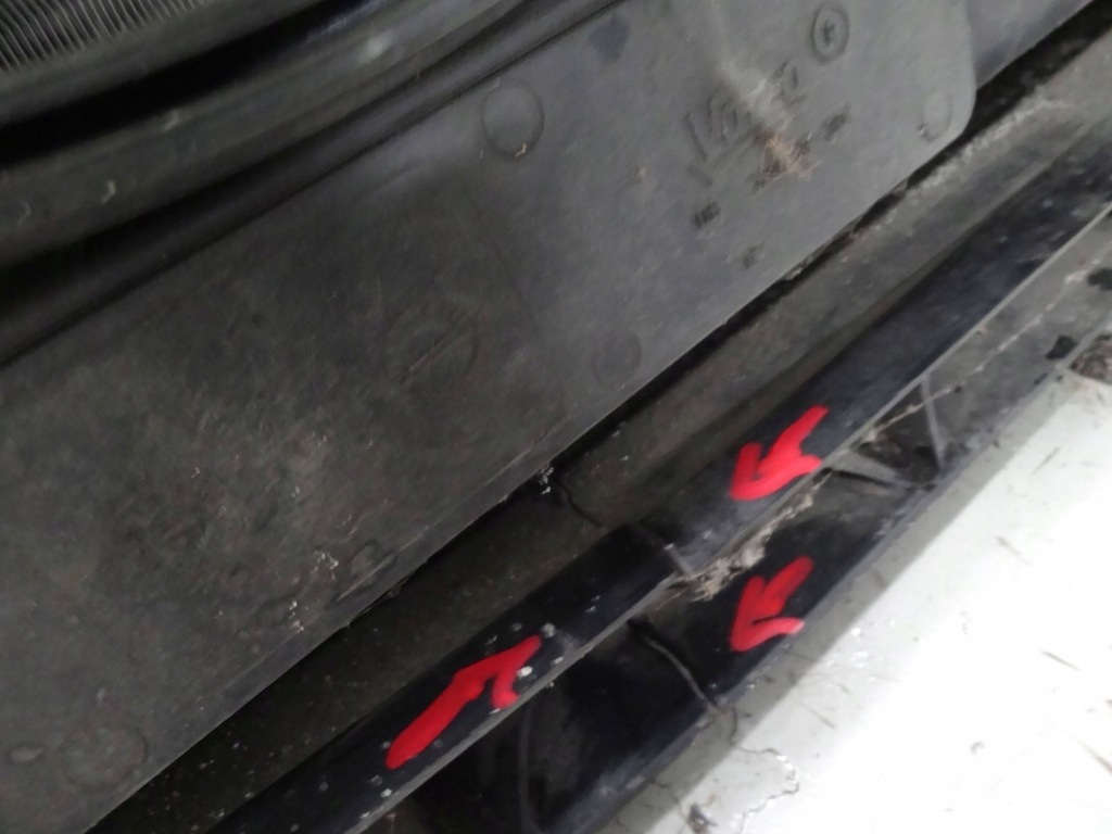 Audi a5 8t 8f 11 купе 2.0 tfsi ремінь перед з радіаторами комплект 8k0145805r Зі Шроту