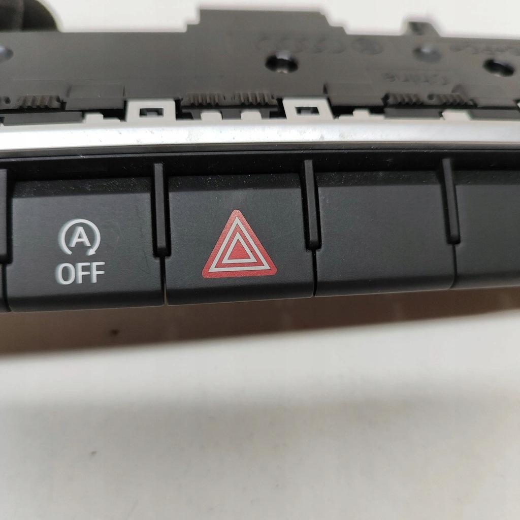 фото №8, Audi a3 8y 2023 набор переключателей i кнопок