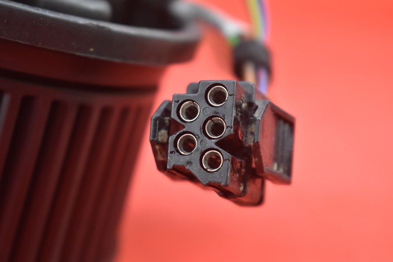 фото №6, Повітродувка вентилятор обдув задня 9461252017 range rover vogue iii l322 01-12