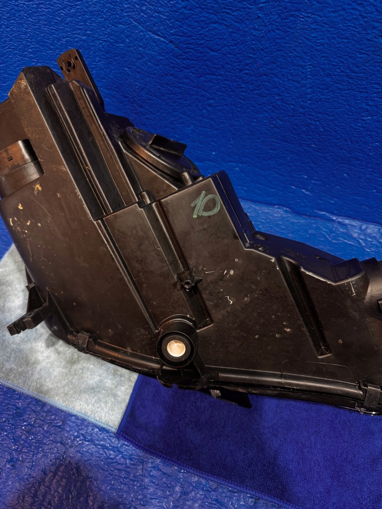 фото №12, Audi a4 b9 8w ксенон лампа левая 8w0941005