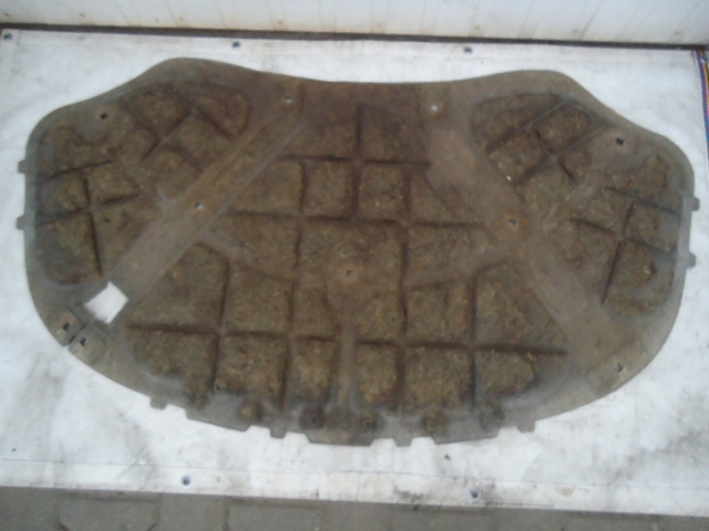 фото №5, Passat b6 шумоизоляция капот двигателя 3c0853831