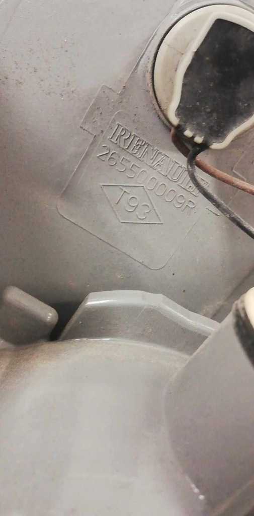 фото №7, Renault megane iii лампа права задня кришка багажника 265500009r