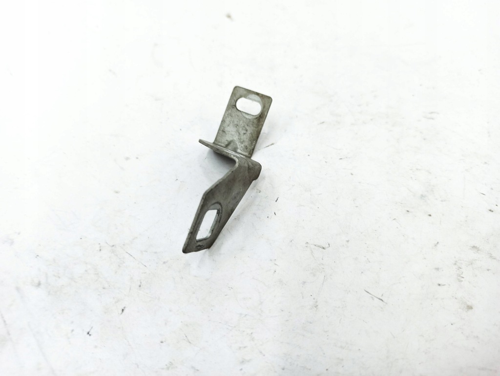 фото №9, Bmw 5 f10 f11 2013 елементи кріпильні