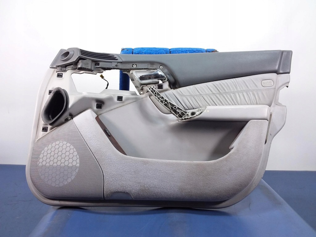 фото №1, Mercedes s w220 оббивка двері перед права