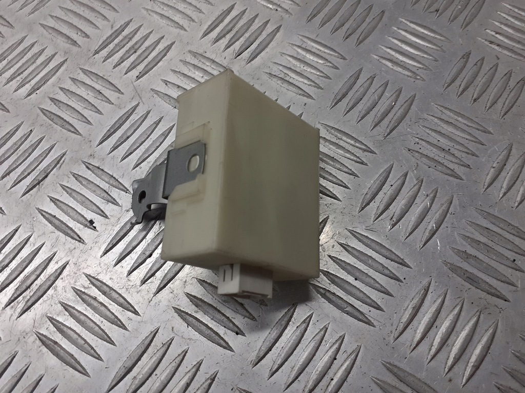 фото №1, Модуль замка центрального avensis t25 89741-05070