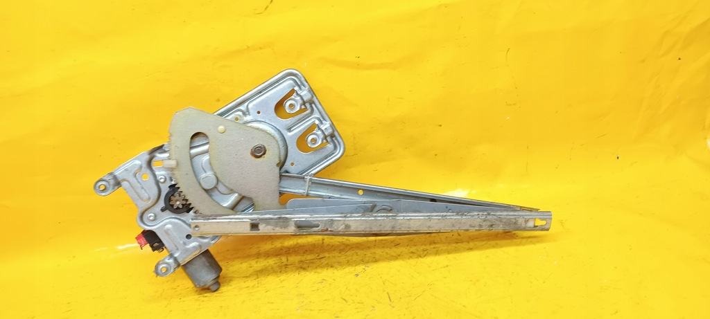 фото №13, Подъемник стекло el.lewy задняя chrysler 300m 4574106