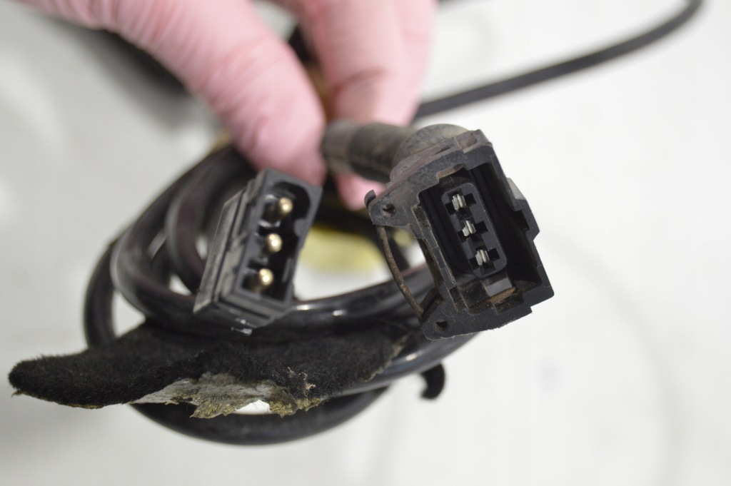 Клапан амортизатора ads reuglator mercedes w140 s klasa cl c140 1403270525 Зі Шроту