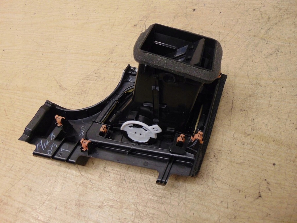 фото №6, Решітка обдув консолі ліва suzuki kizashi europa