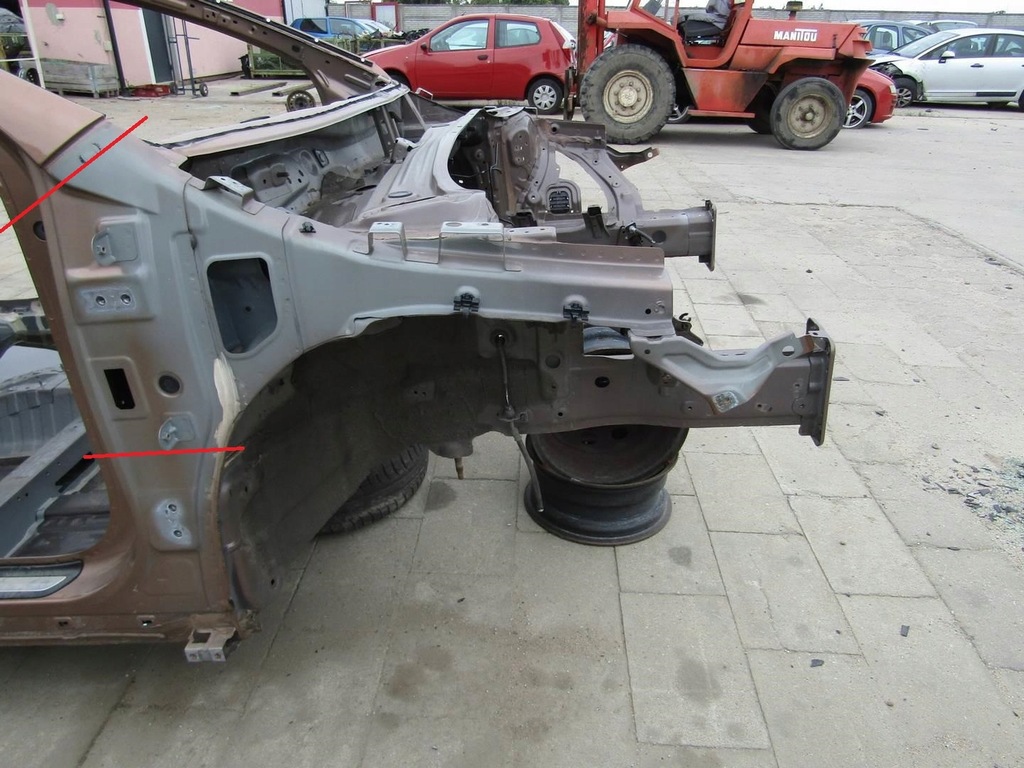 фото №1, Xceed 22r лонжерон правая четверть перед передняя m6