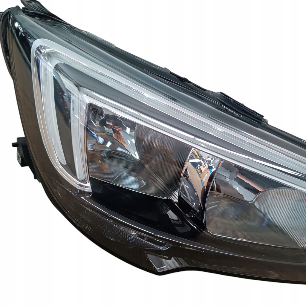 фото №3, Лампа правый перед opel crossland x led 13467968