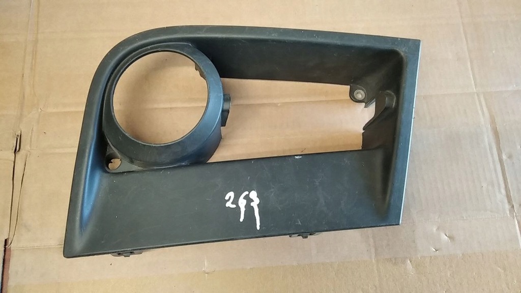 фото №1, Mercedes actros mp4 a9608853974 решітка права перед