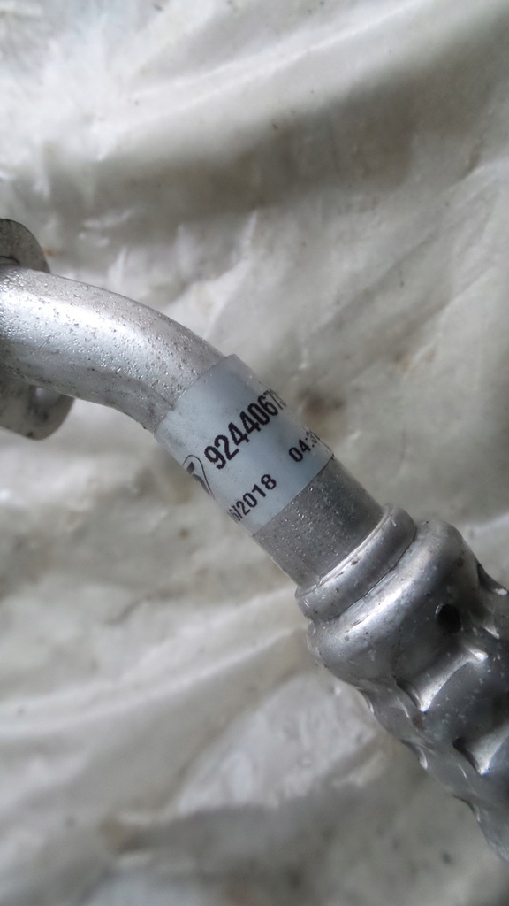 фото №4, Шланг кондиционера renault zoe 924406739r трубка кондиционер