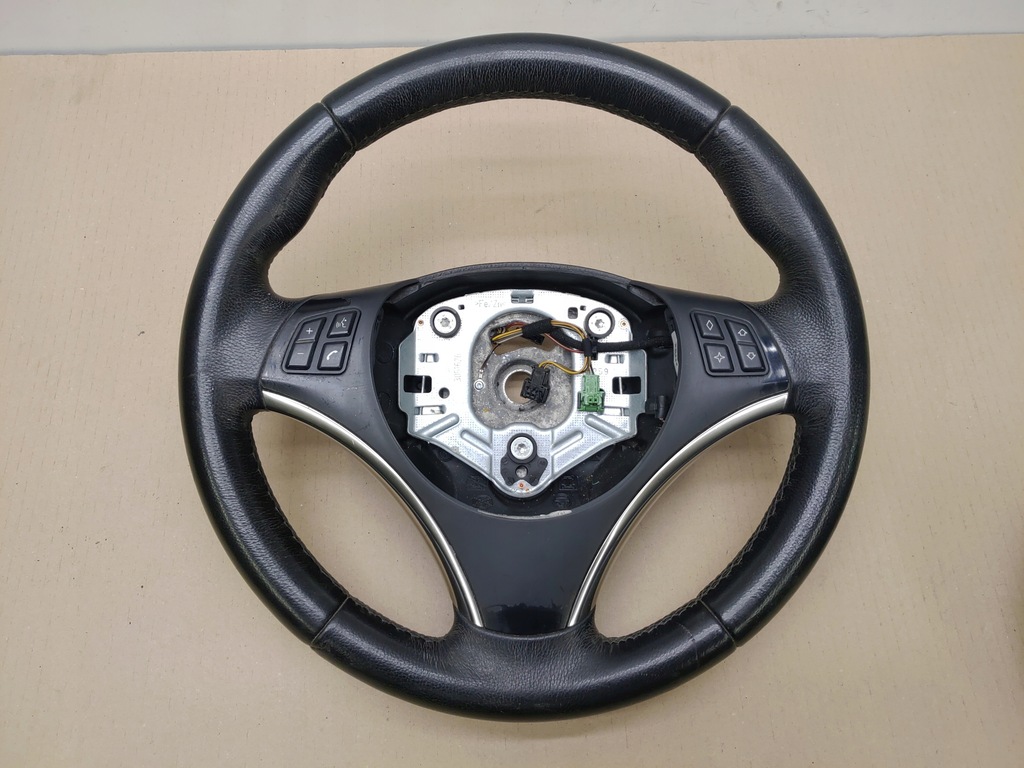 фото №5, Воздуховод + подушка кожа многофункциональный bmw 3 e92 e93 coupe 6772148